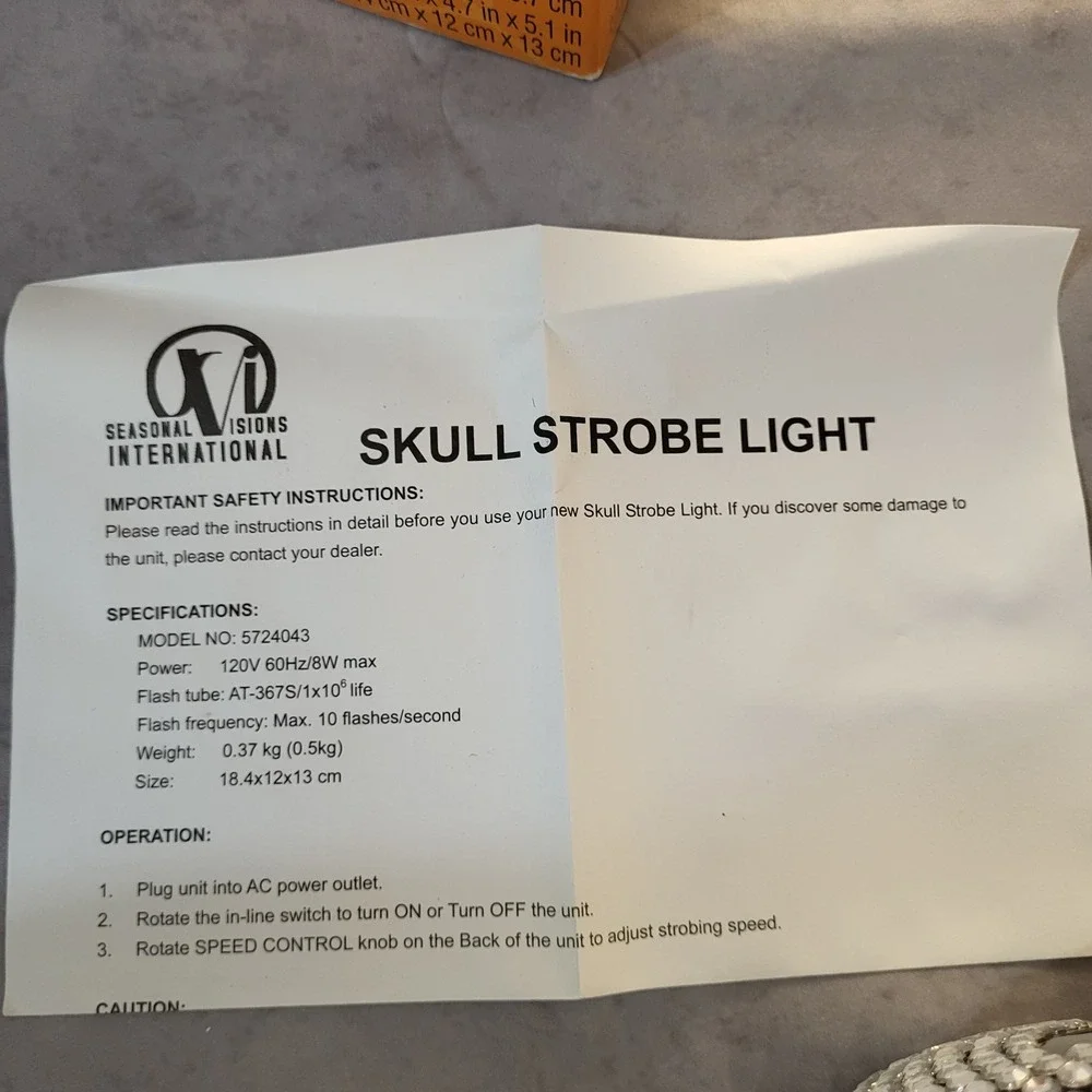 Black Bedazzled Skull Strobe Light Halloween Party Decoration Works Tested